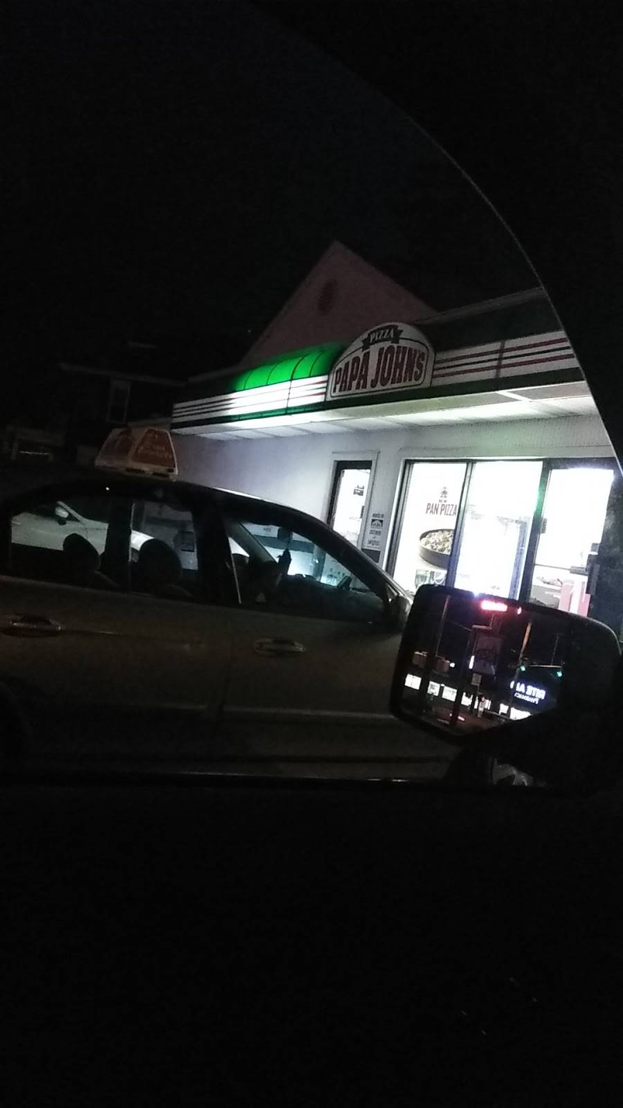 Papa Johns Pizza | restaurant | 500 S Hanover St, Carlisle, PA 17013, USA | 7172456000 OR +1 717-245-6000