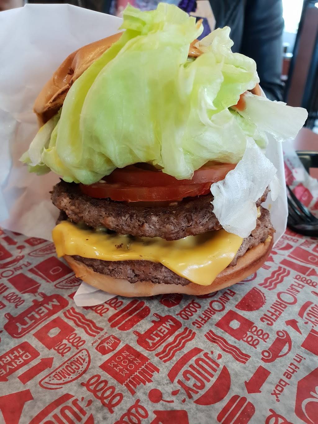 Jack in the Box | restaurant | 24620 Madison Ave, Murrieta, CA 92562, USA | 9516965958 OR +1 951-696-5958