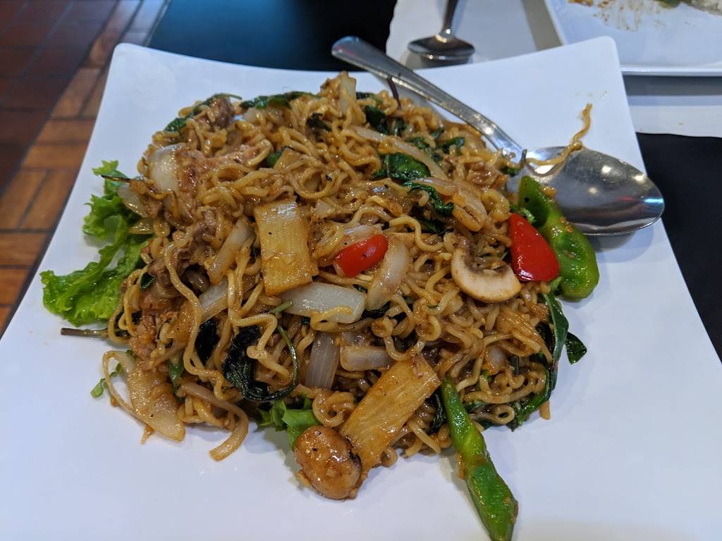 Mum Mum Asian Kitchen | restaurant | 9575 W Tropicana Ave #1, Las Vegas, NV 89148, USA | 7024105550 OR +1 702-410-5550