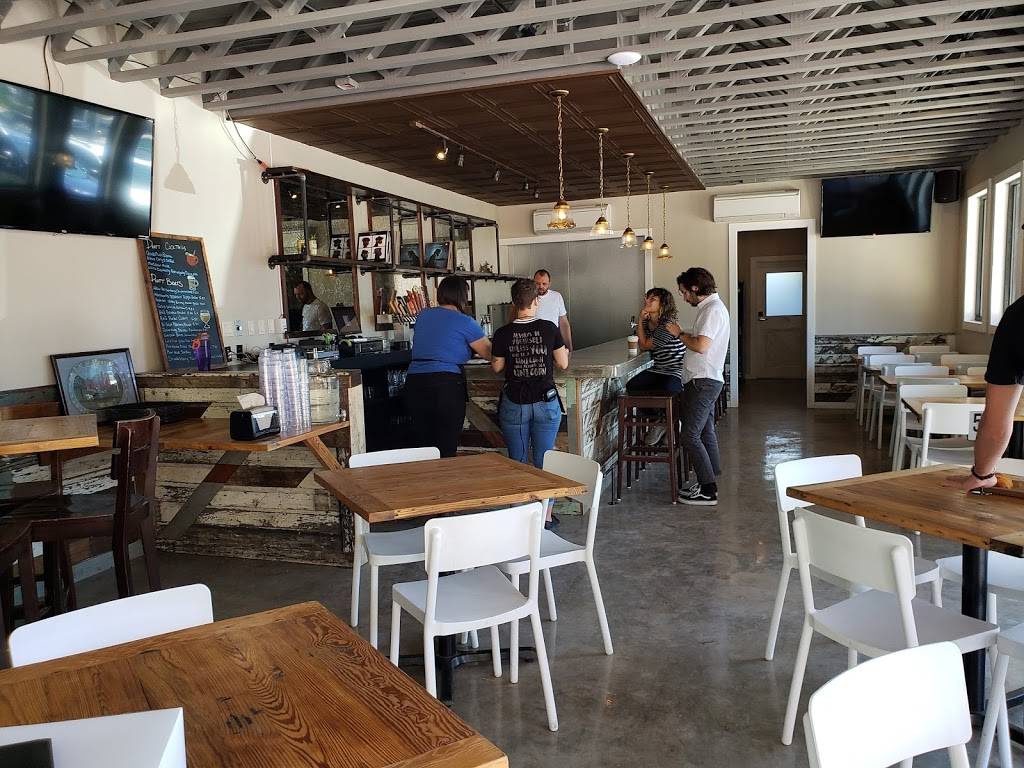 Sour Duck Market | restaurant | 1814 E Martin Luther King Jr Blvd, Austin, TX 78702, USA | 5123945776 OR +1 512-394-5776