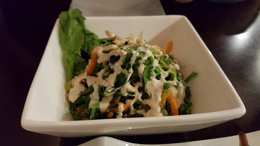 Takumi | restaurant | 310 S Washington St B, Falls Church, VA 22046, USA | 7032411128 OR +1 703-241-1128