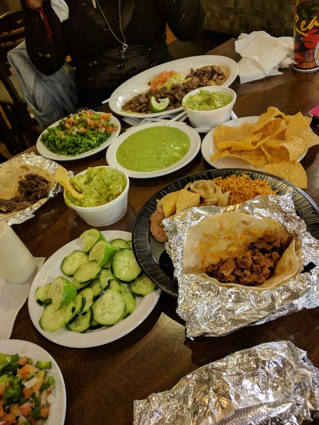 Taco Tote San Antonio | restaurant | 9502, I-10, San Antonio, TX 78230, USA | 2105931533 OR +1 210-593-1533