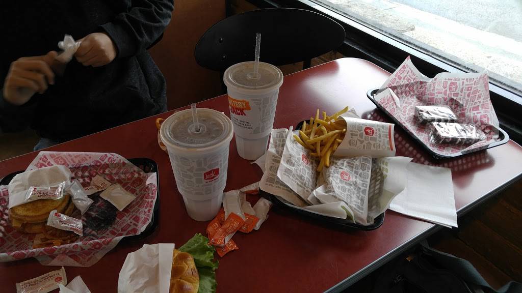 Jack in the Box | restaurant | 13400 Telegraph Rd, Whittier, CA 90605, USA | 5629416480 OR +1 562-941-6480