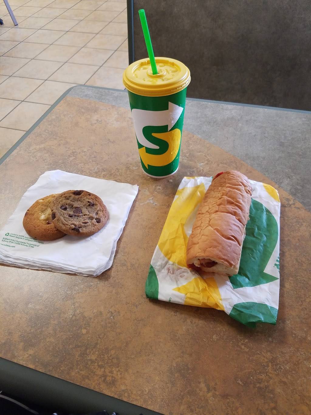 Subway | restaurant | 7525 Granger Rd Suite 103, Valley View, OH 44125, USA | 2163289861 OR +1 216-328-9861