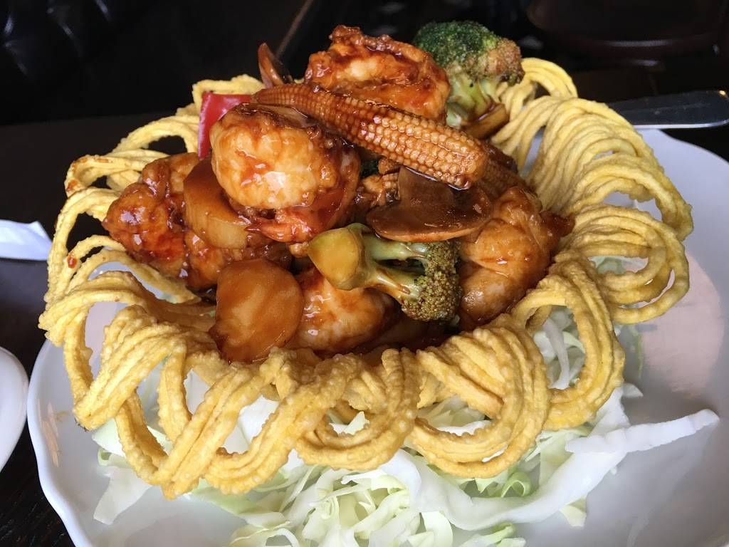 The Noble East | restaurant | 4 Alvin Pl, Montclair, NJ 07043, USA | 9737836800 OR +1 973-783-6800