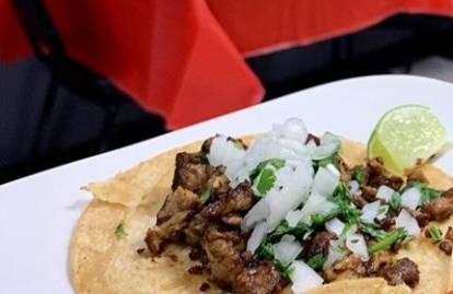 Chew On This co. | restaurant | 7544 W Addison St, Chicago, IL 60634, USA | 7736885117 OR +1 773-688-5117