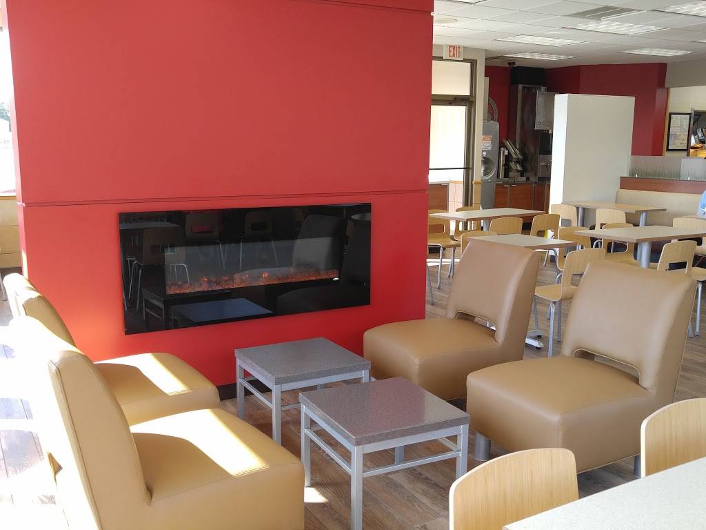 Wendys | restaurant | 5585 Whittlesey Blvd, Columbus, GA 31909, USA | 7063238254 OR +1 706-323-8254