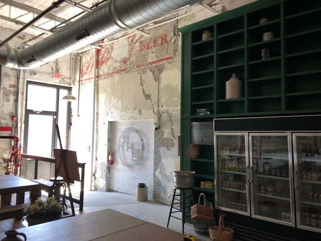 Lagerhaus No. 5 | restaurant | 1529 Adelaide St, Detroit, MI 48207, USA | 3132859350 OR +1 313-285-9350