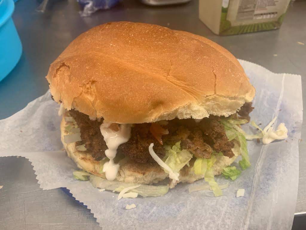 La Poblanita | restaurant | 273 Academy Ave, Providence, RI 02908, USA | 4012744609 OR +1 401-274-4609