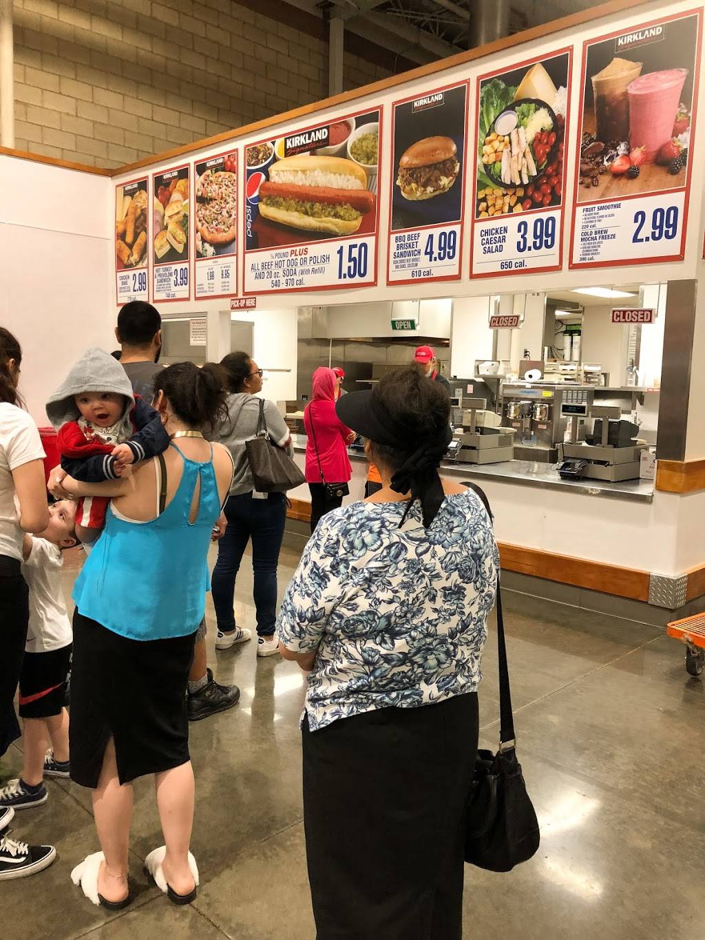 Costco Food Court | meal takeaway | 3250 W Grant Line Rd, Tracy, CA 95304, USA | 2098305347 OR +1 209-830-5347