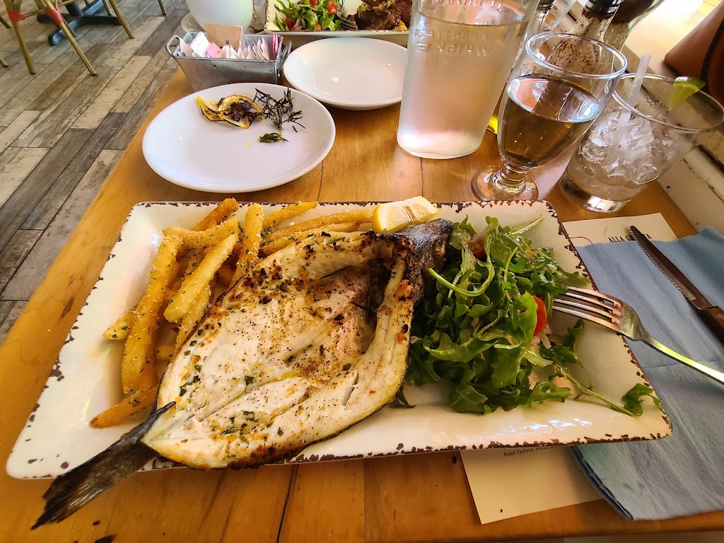 Sagra Pizza Bar | restaurant | 11052 Biscayne Blvd, Miami, FL 33161, USA | 3053844759 OR +1 305-384-4759