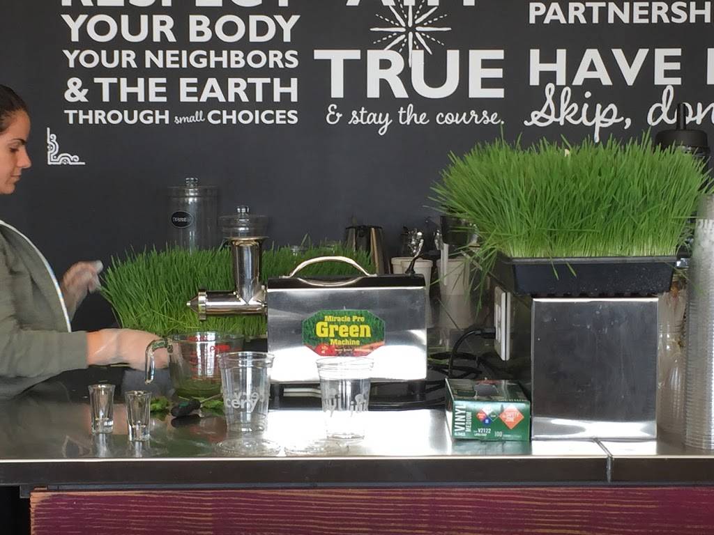 The Weekly Juicery | restaurant | 3735 Palomar Centre Dr #230, Lexington, KY 40513, USA | 8594478534 OR +1 859-447-8534