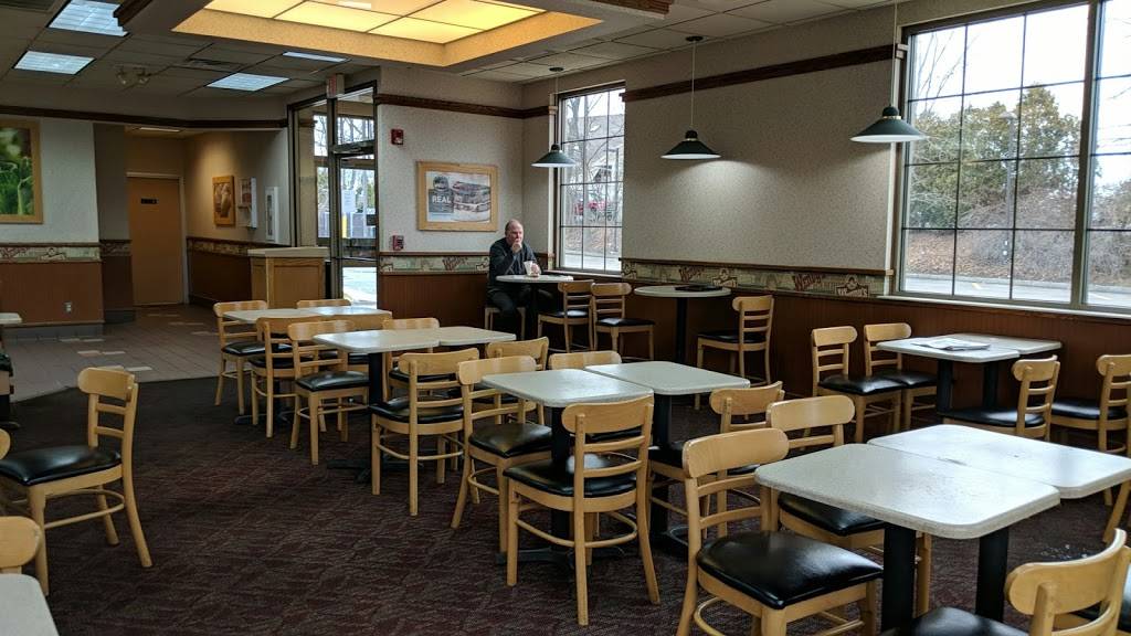Wendys | restaurant | 205 US-1, Scarborough, ME 04074, USA | 2078832915 OR +1 207-883-2915