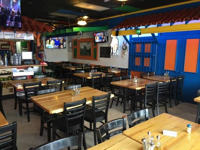 El Mayoral Restaurant Sunset Dr | restaurant | 15148 SW 72nd St, Miami, FL 33193, USA | 3053827783 OR +1 305-382-7783