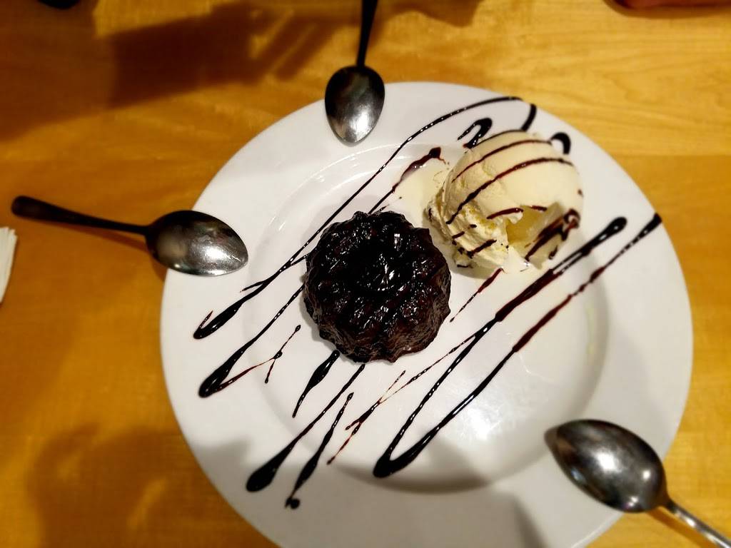 Puccinis Pizzeria | meal takeaway | 85 Ava Way, St. Augustine, FL 32084, USA | 9043427757 OR +1 904-342-7757