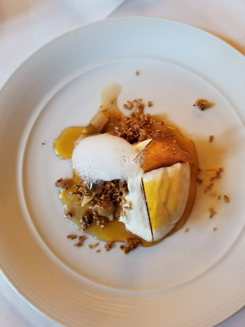 Meridian Restaurant & Bar | restaurant | 5694 N Meridian St, Indianapolis, IN 46208, USA | 3174661111 OR +1 317-466-1111