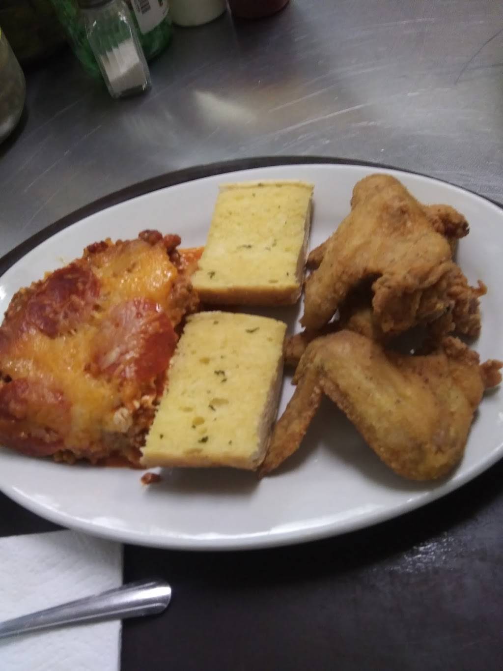 Homestyle Comfort Kitchen | restaurant | 1420 E Cook St, Springfield, IL 62703, USA | 2175721214 OR +1 217-572-1214