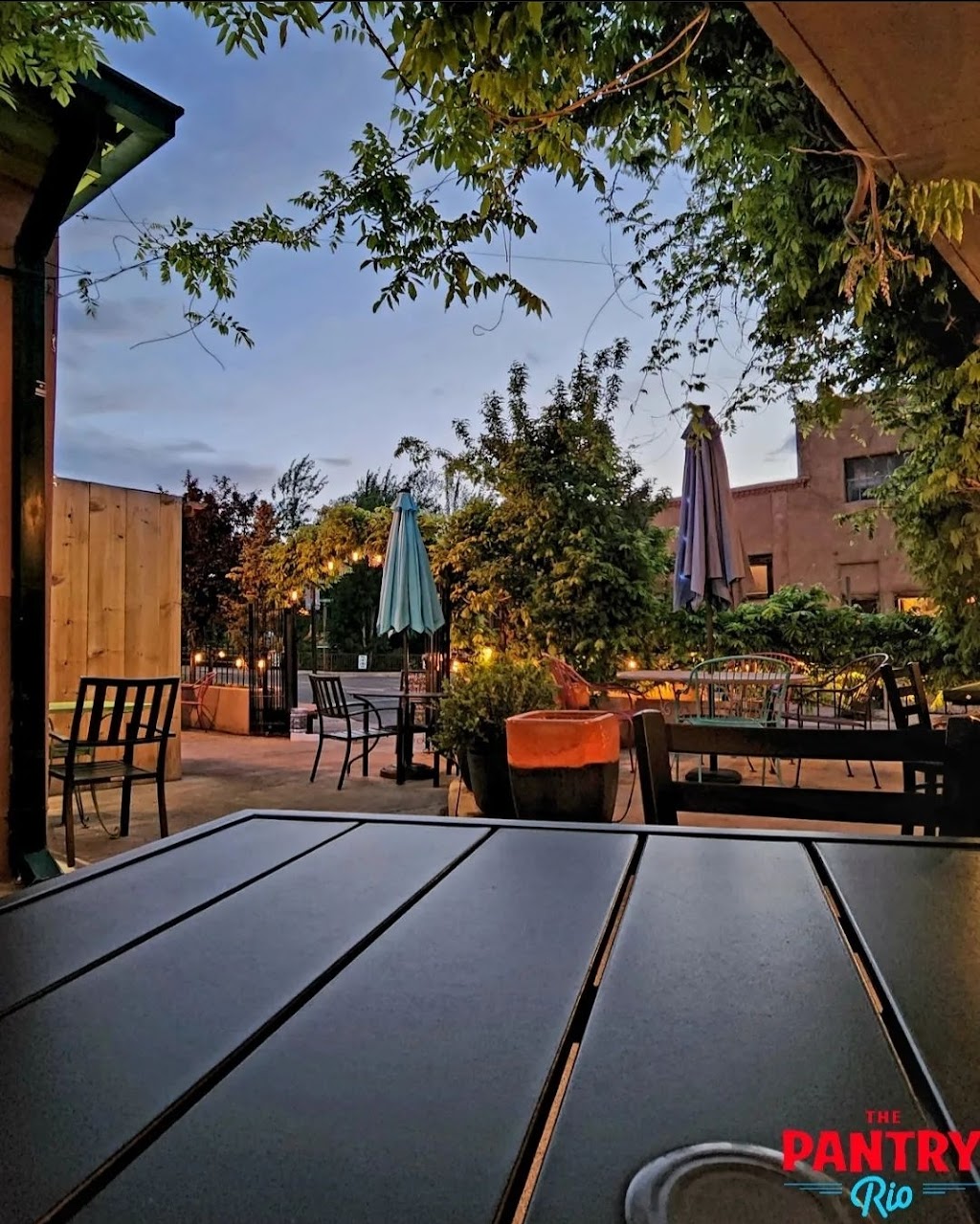 The Pantry Rio | restaurant | 229 Galisteo St, Santa Fe, NM 87501, USA | 5059891919 OR +1 505-989-1919