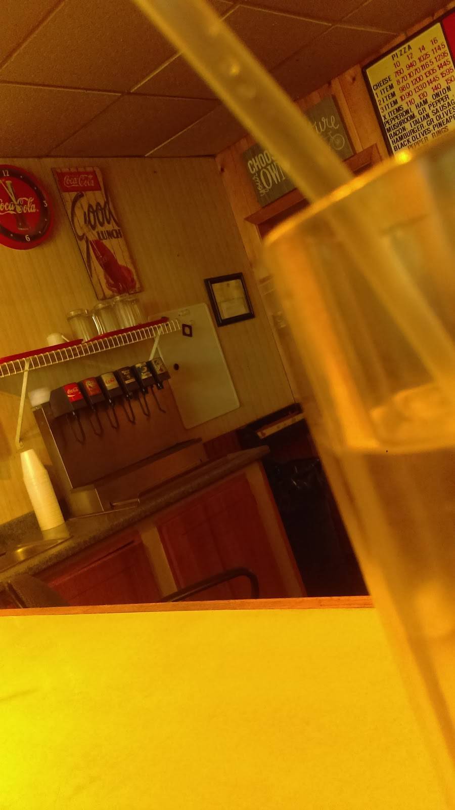 Pizza Shoppe | restaurant | 113 W State St #8048, Mancelona, MI 49659, USA | 2315875162 OR +1 231-587-5162