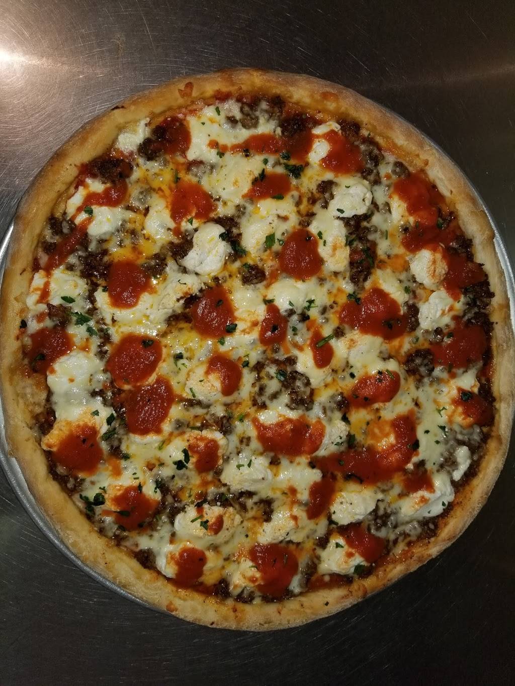 Ciros Pizza | restaurant | 11303 Beach Channel Dr, Far Rockaway, NY 11694, USA | 7184748068 OR +1 718-474-8068