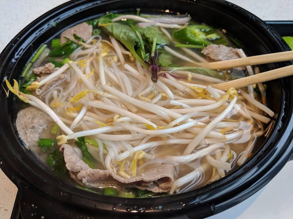 Pho Kitchen Dallas | restaurant | 8687 N Central Expy, Dallas, TX 75225, USA | 2147063595 OR +1 214-706-3595