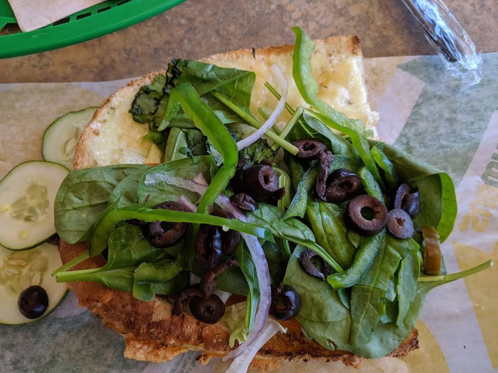 Subway | restaurant | 3620 Katy Fwy, Houston, TX 77007, USA | 2819124285 OR +1 281-912-4285