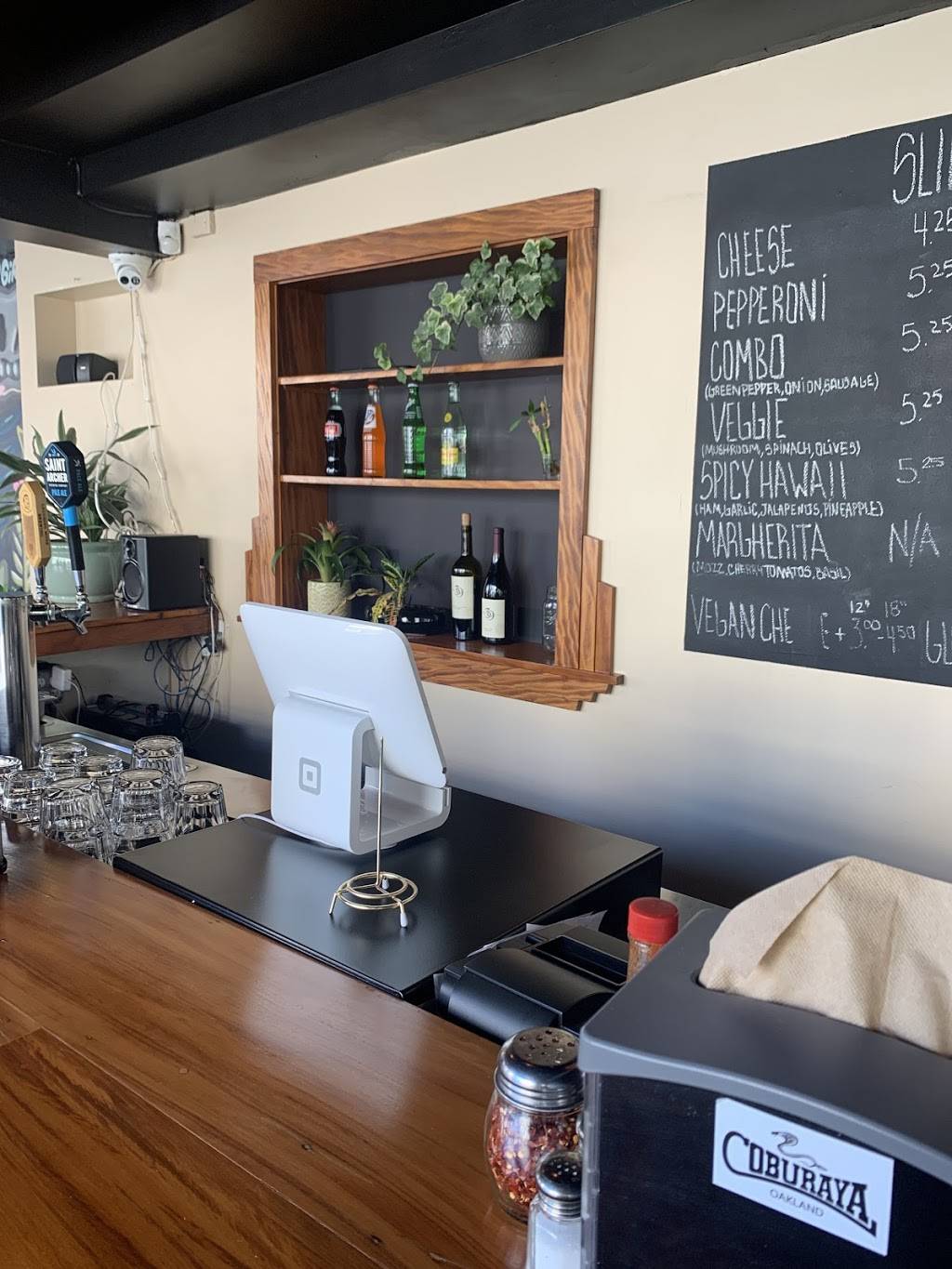 Hoza Pizzeria | restaurant | 400 15th St, Oakland, CA 94612, USA | 5102509072 OR +1 510-250-9072