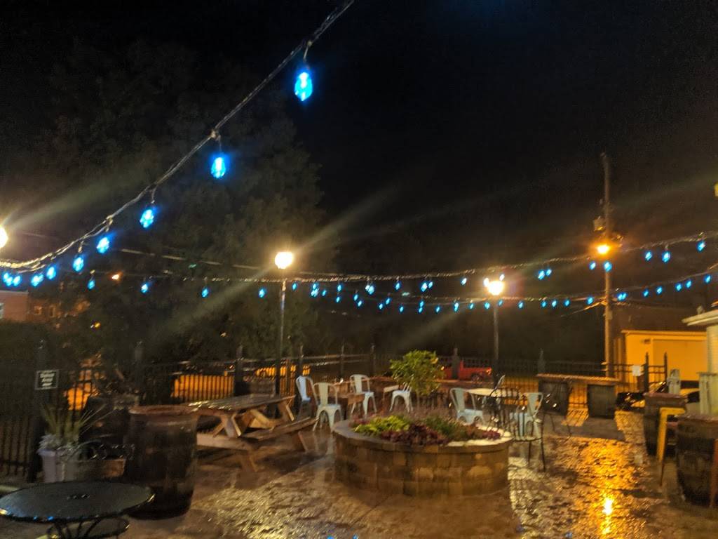 Boss Cider | restaurant | 139 S Main St, Leslie, MI 49251, USA | 5178786044 OR +1 517-878-6044