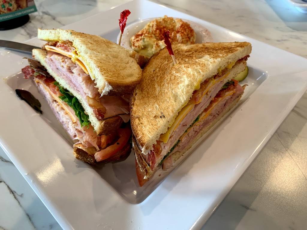 McAlisters Deli | restaurant | 2198 E Kimberly Rd, Davenport, IA 52807, USA | 5633220001 OR +1 563-322-0001