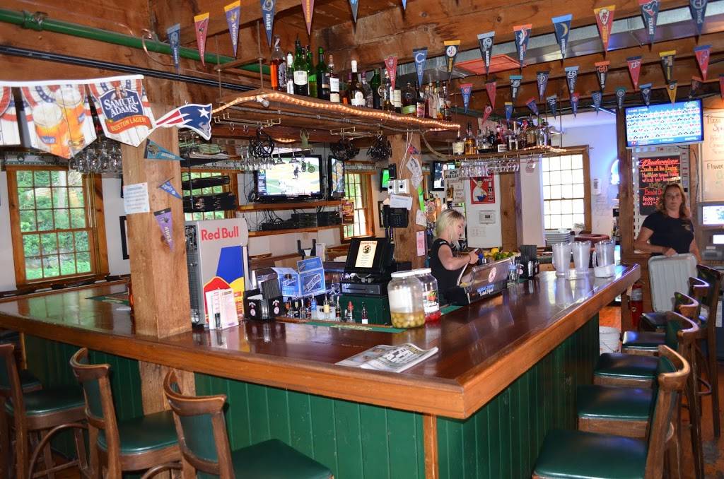 Luciosos Pub | restaurant | 6 Spring Ln, Plymouth, MA 02360, USA | 5087460056 OR +1 508-746-0056