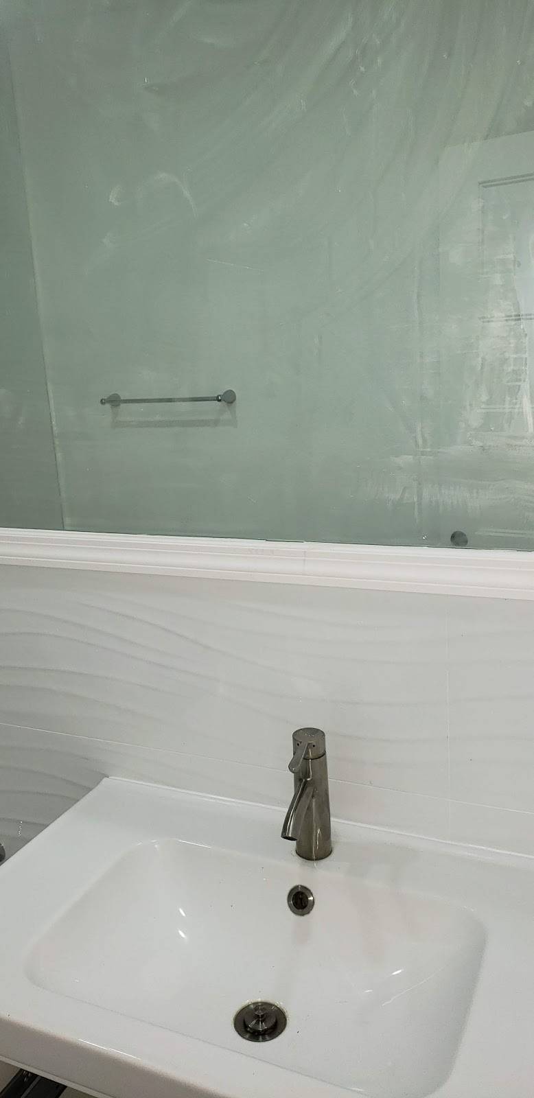 Bigote Cafeteria | restaurant | 3400 NW 32nd Ave, Miami, FL 33142, USA | 3056358515 OR +1 305-635-8515