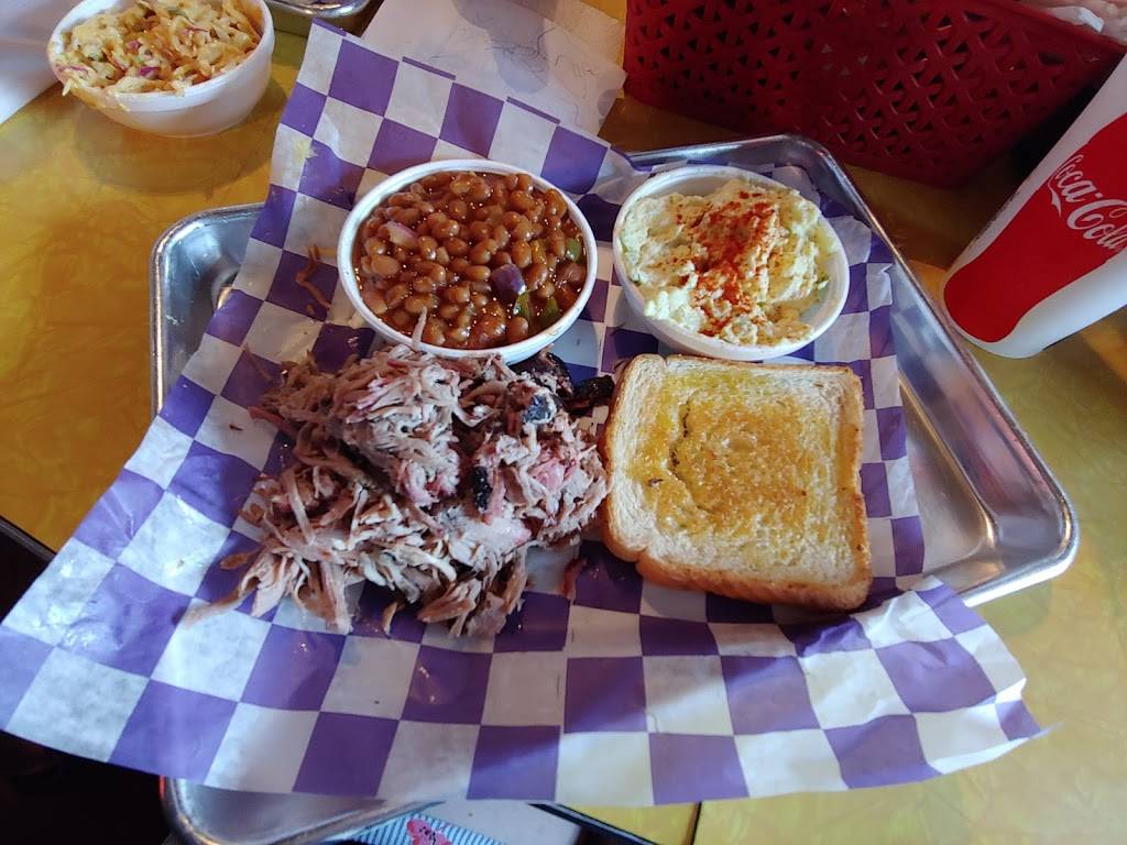 The Purple Daisy Picnic Cafe | restaurant | 4001 St Elmo Ave, Chattanooga, TN 37409, USA | 4238226477 OR +1 423-822-6477