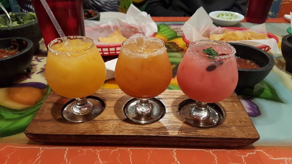 Lindo Mexico | restaurant | 405 Sagamore Pkwy S, Lafayette, IN 47904, USA | 7654470383 OR +1 765-447-0383