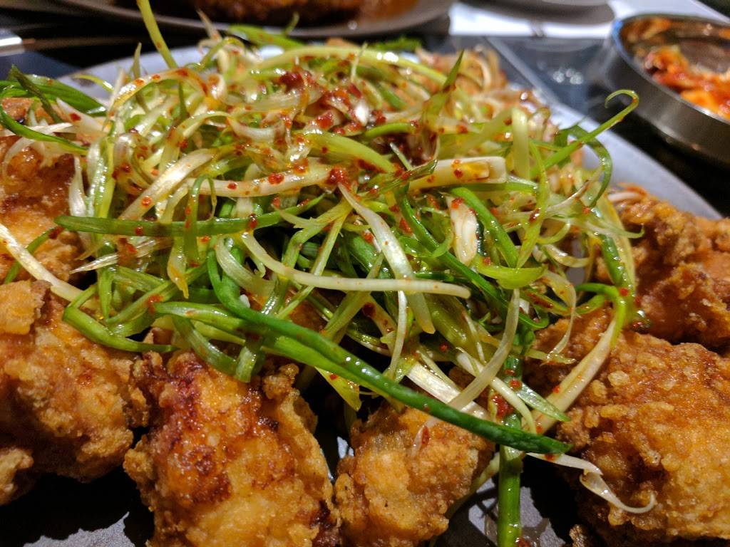 Sikgaek Korean Noodle | restaurant | 800 Dundas St E, Mississauga, ON L4Y 2B6, Canada | 4168051452 OR +1 416-805-1452