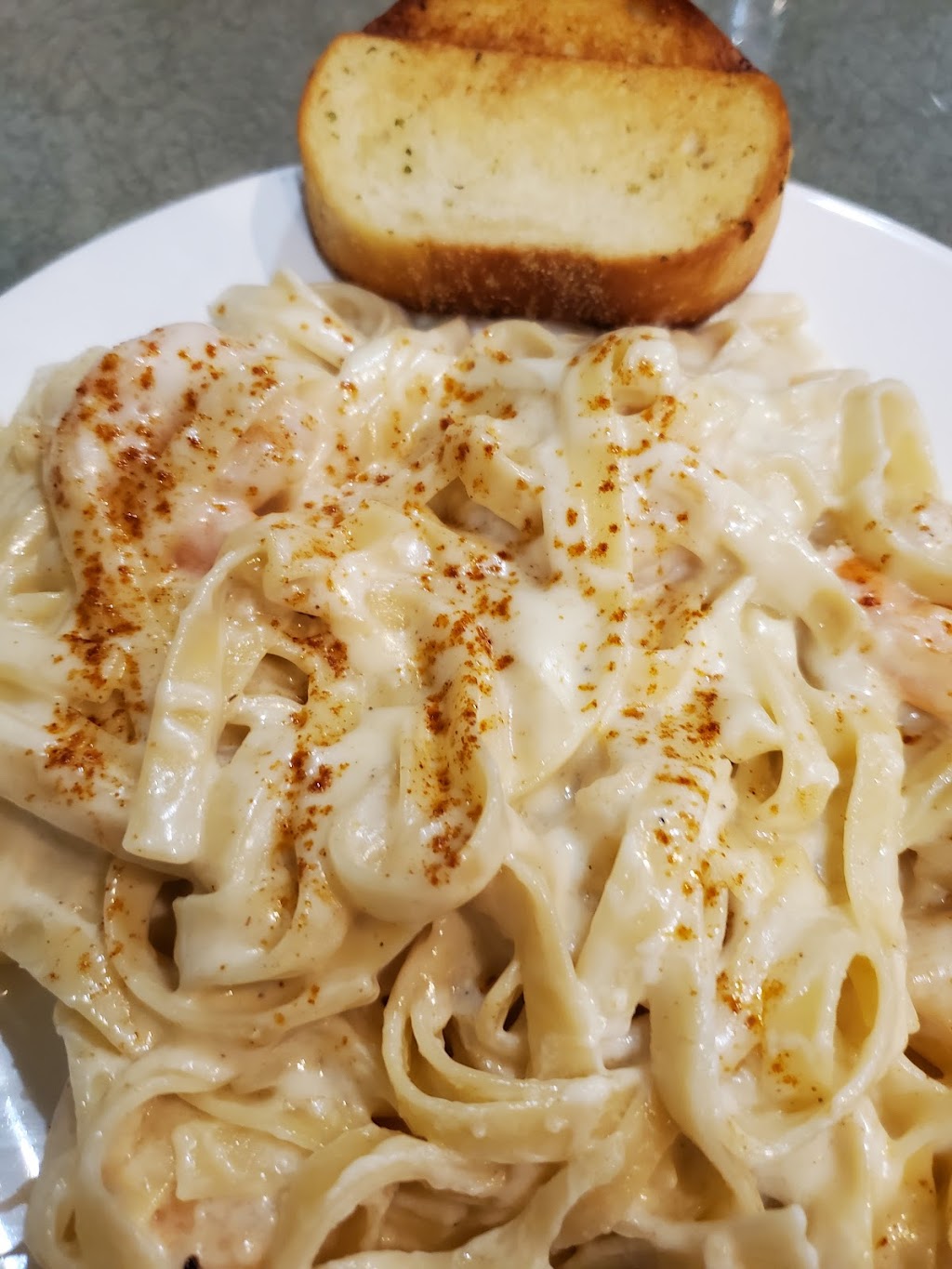 Vitos Marketplace | restaurant | 107 N Main St, Leland, MS 38756, USA | 6626868486 OR +1 662-686-8486