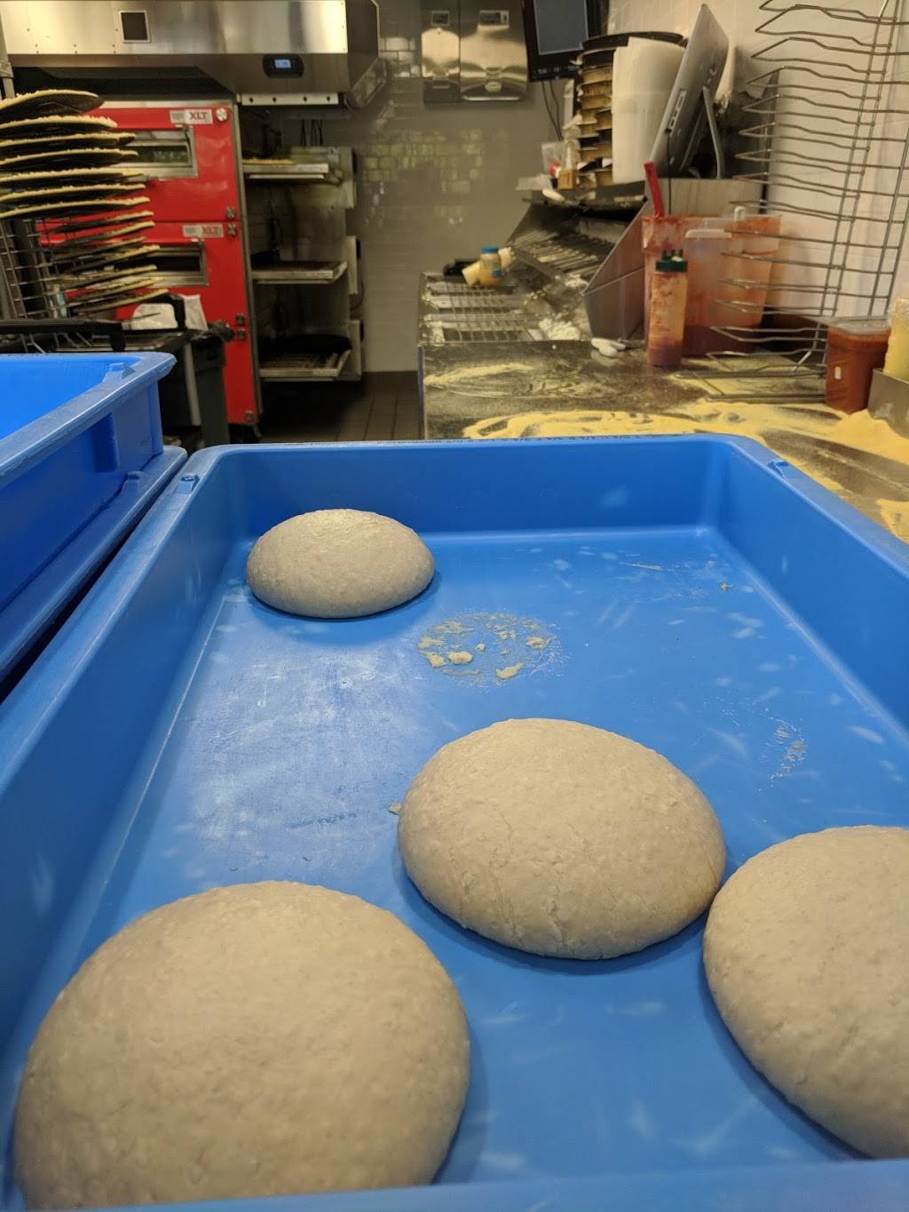 Dominos Pizza | meal delivery | 3661 Las Posas Rd, Camarillo, CA 93010, USA | 8053836666 OR +1 805-383-6666