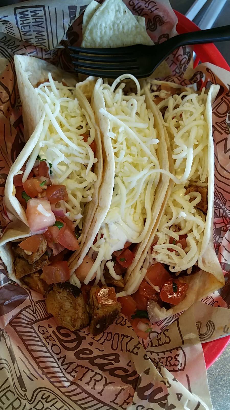 Chipotle Mexican Grill | restaurant | 27810 23 Mile Rd, New Baltimore, MI 48051, USA | 5869491908 OR +1 586-949-1908