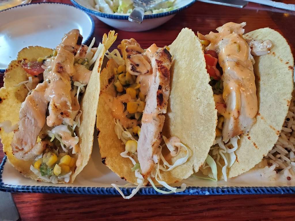 Red Lobster | restaurant | 750 Upper Glen St, Queensbury, NY 12804, USA | 5187610021 OR +1 518-761-0021