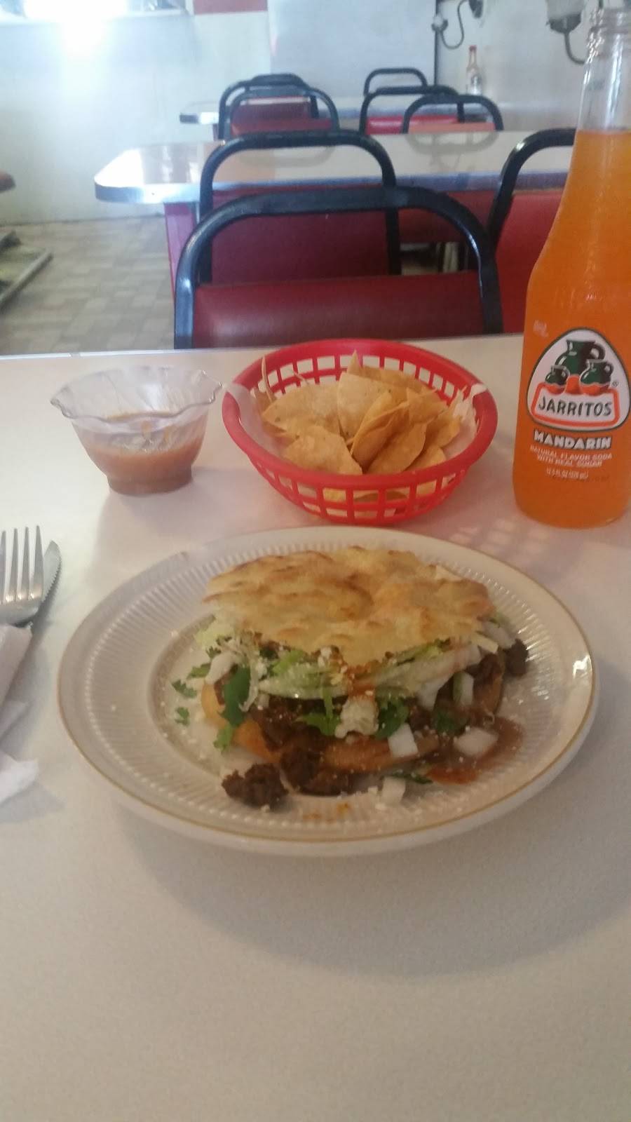 Mi Ranchito Restaurant | restaurant | 2912 E Anaheim St, Long Beach, CA 90804, USA | 5624344546 OR +1 562-434-4546