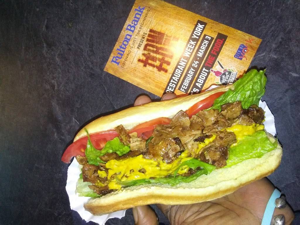 ZWild Vegans | restaurant | 380 W Market St, York, PA 17401, USA | 7178550040 OR +1 717-855-0040