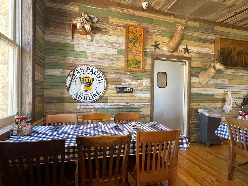 Clear Springs Restaurant | restaurant | 5707 Andrews Hwy, Midland, TX 79706, USA | 4325221188 OR +1 432-522-1188