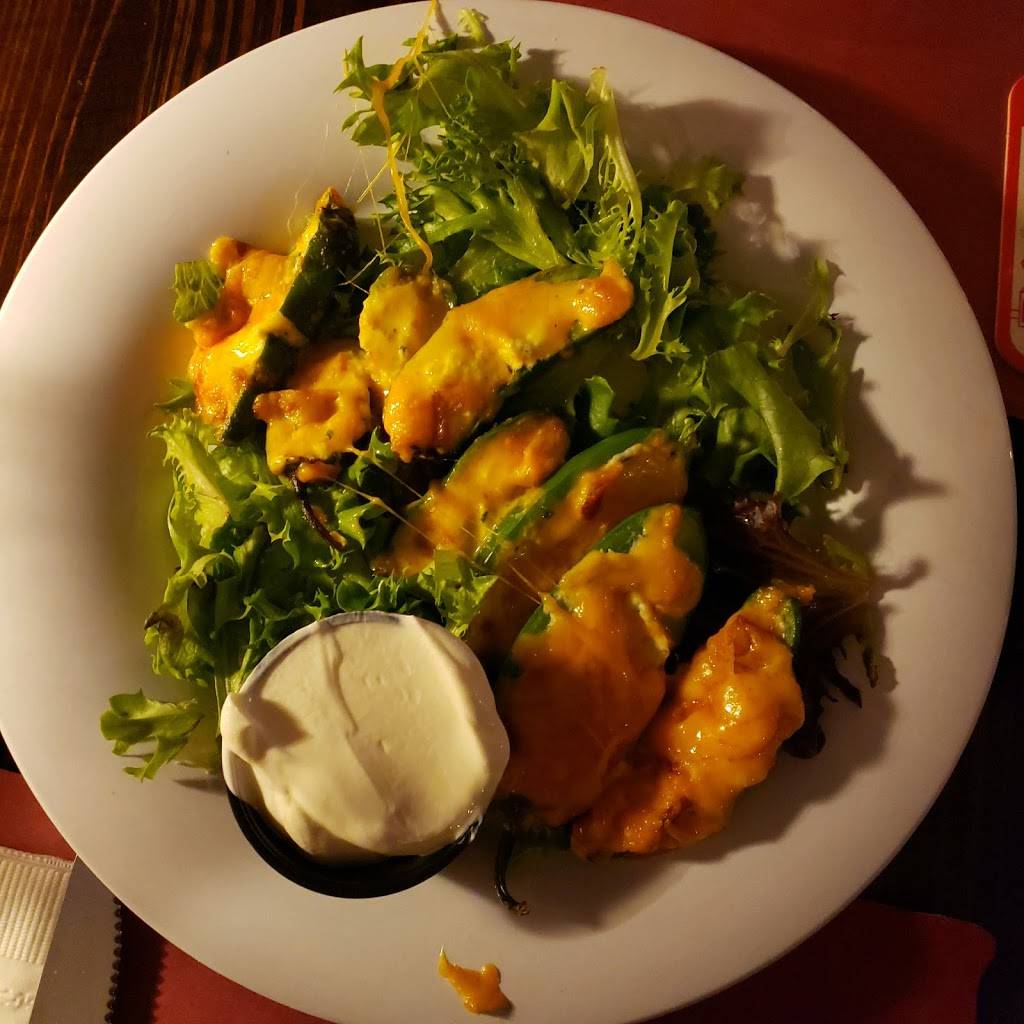 Westwood Restaurant and Pub | restaurant | 94 N Elm St, Westfield, MA 01085, USA | 4135646963 OR +1 413-564-6963