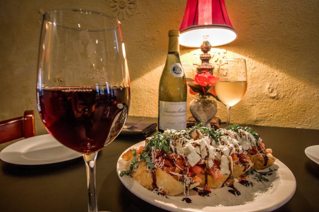 Maxines on Shine | restaurant | 337 North Shine Ave, Orlando, FL 32803, USA | 4076746841 OR +1 407-674-6841