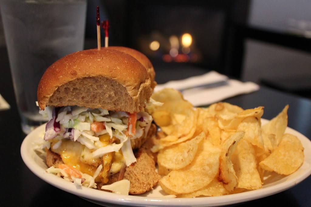 Embe Eatery and Lounge | restaurant | 233 S Main St, Galena, IL 61036, USA | 8157772323 OR +1 815-777-2323