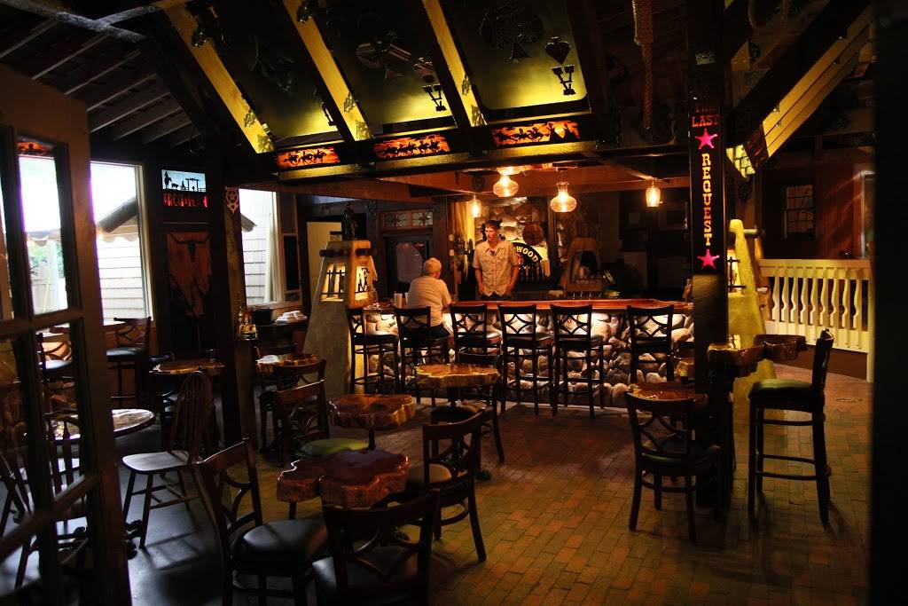 Deadwood | restaurant | 2302 Eds Grocery Rd, Williamston, NC 27892, USA | 2527928938 OR +1 252-792-8938