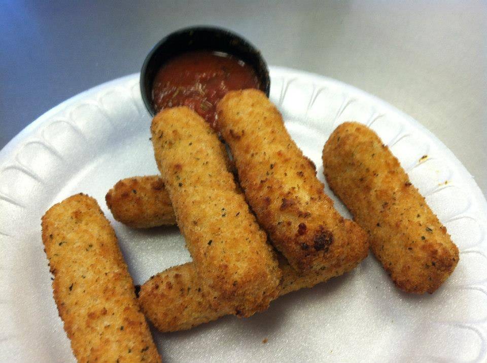 Pizzasaurus Rex | restaurant | 17646 Lassen St #4, Northridge, CA 91325, USA | 8187727739 OR +1 818-772-7739