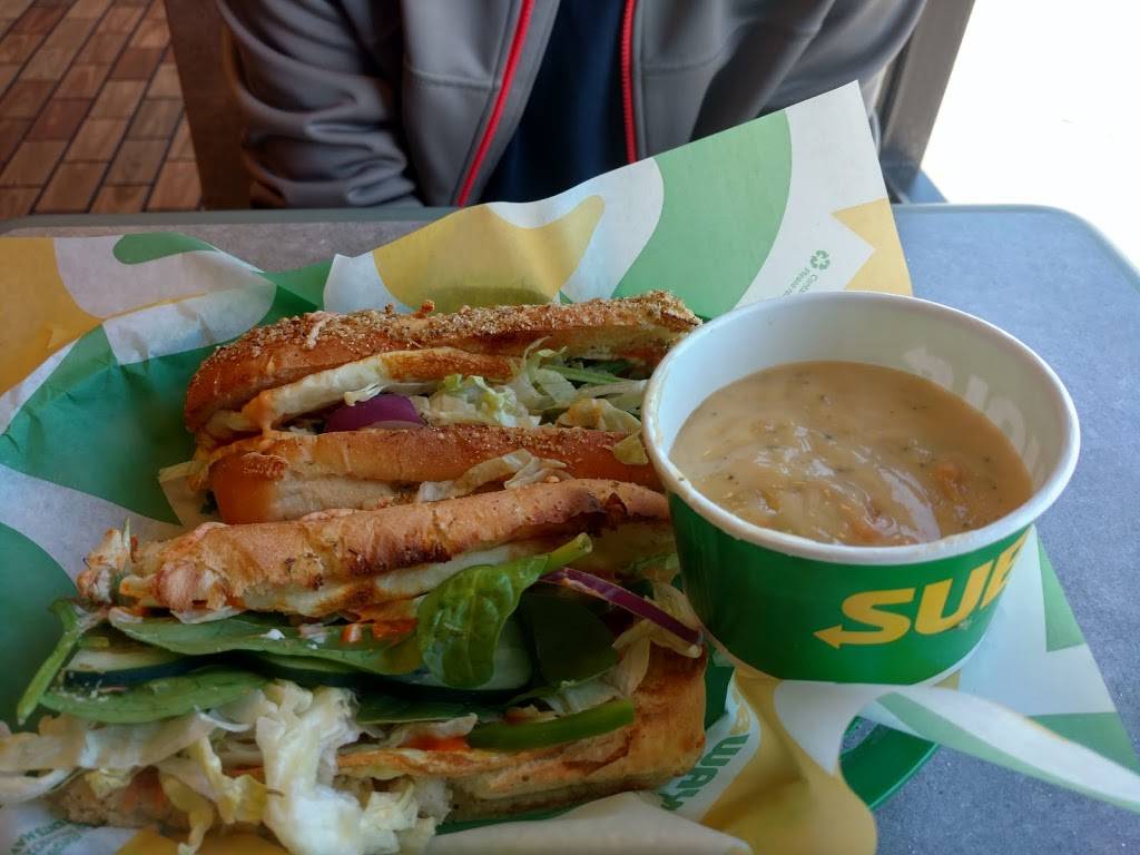 Subway | restaurant | 710 Lincoln Ave, Napa, CA 94559, USA | 7072539404 OR +1 707-253-9404