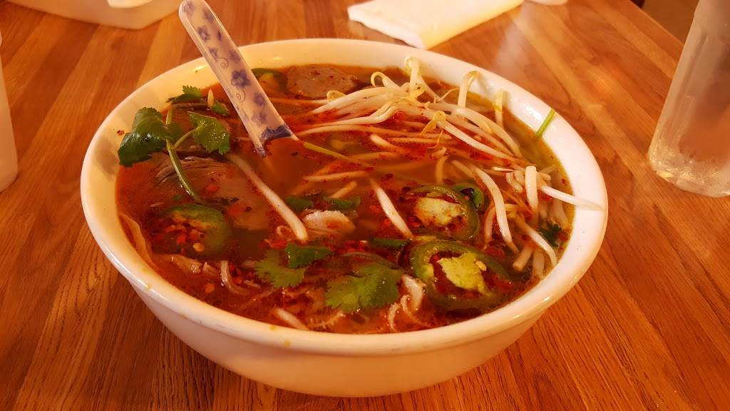 Pho King 4 Restaurant | restaurant | 226 3rd St, Davis, CA 95616, USA | 5305898888 OR +1 530-589-8888