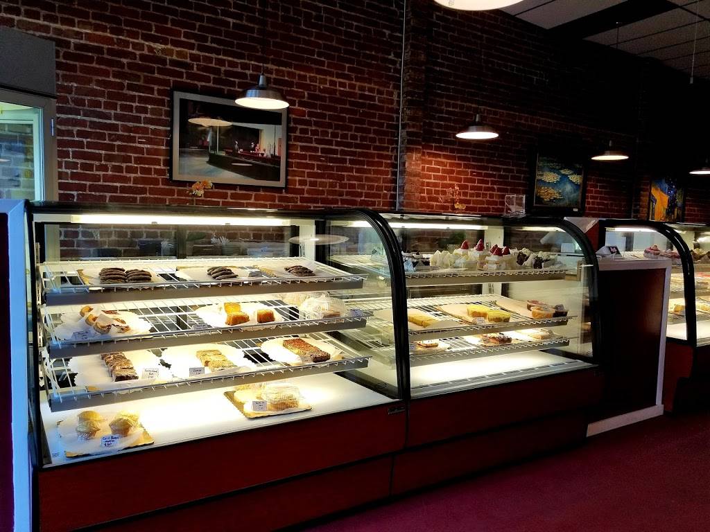 Merritt Bakery Restaurant | restaurant | 3355 Lakeshore Ave, Oakland, CA 94610, USA | 5107359978 OR +1 510-735-9978