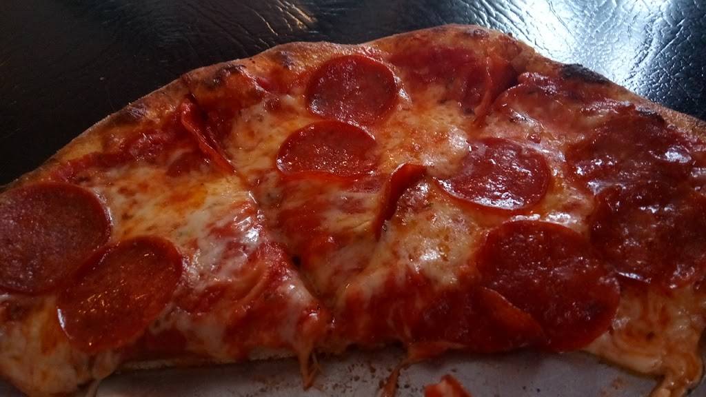 Pizza the Rock | restaurant | 345 Rock Hill Dr, Rock Hill, NY 12775, USA | 8457963900 OR +1 845-796-3900